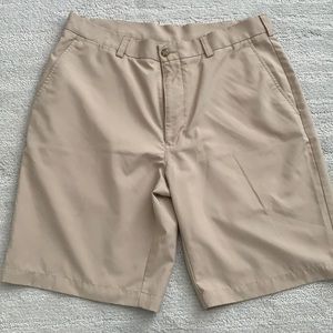 PGA Tour khaki shorts, L